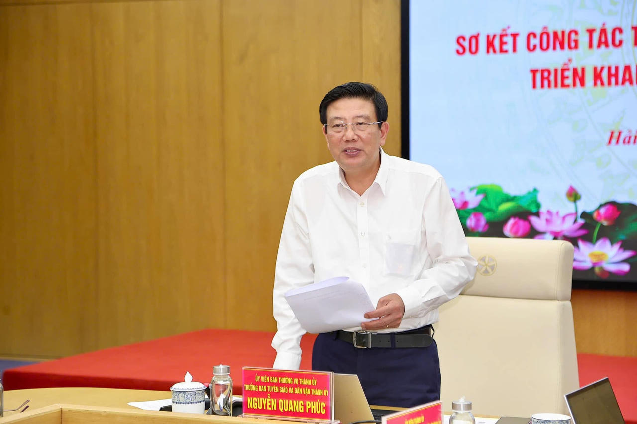 Trưởng ban Tuyên giáo và Dân vận Thành ủy Hải Phòng Nguyễn Quang Phúc phát biểu kết luận hội nghị.