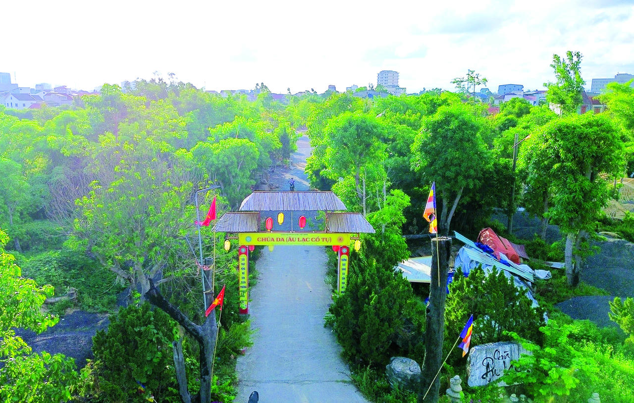 Ngôi chùa duy nhất trên cả nước có ban thờ riêng dành cho những người chiến sĩ cầm bút.