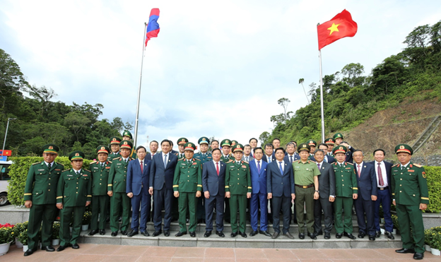 Giao lưu Hữu nghị Quốc phòng Biên giới Việt Nam – Lào chính thức bắt đầu