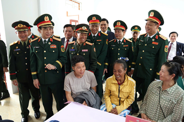 Giao lưu Hữu nghị Quốc phòng Biên giới Việt Nam – Lào chính thức bắt đầu