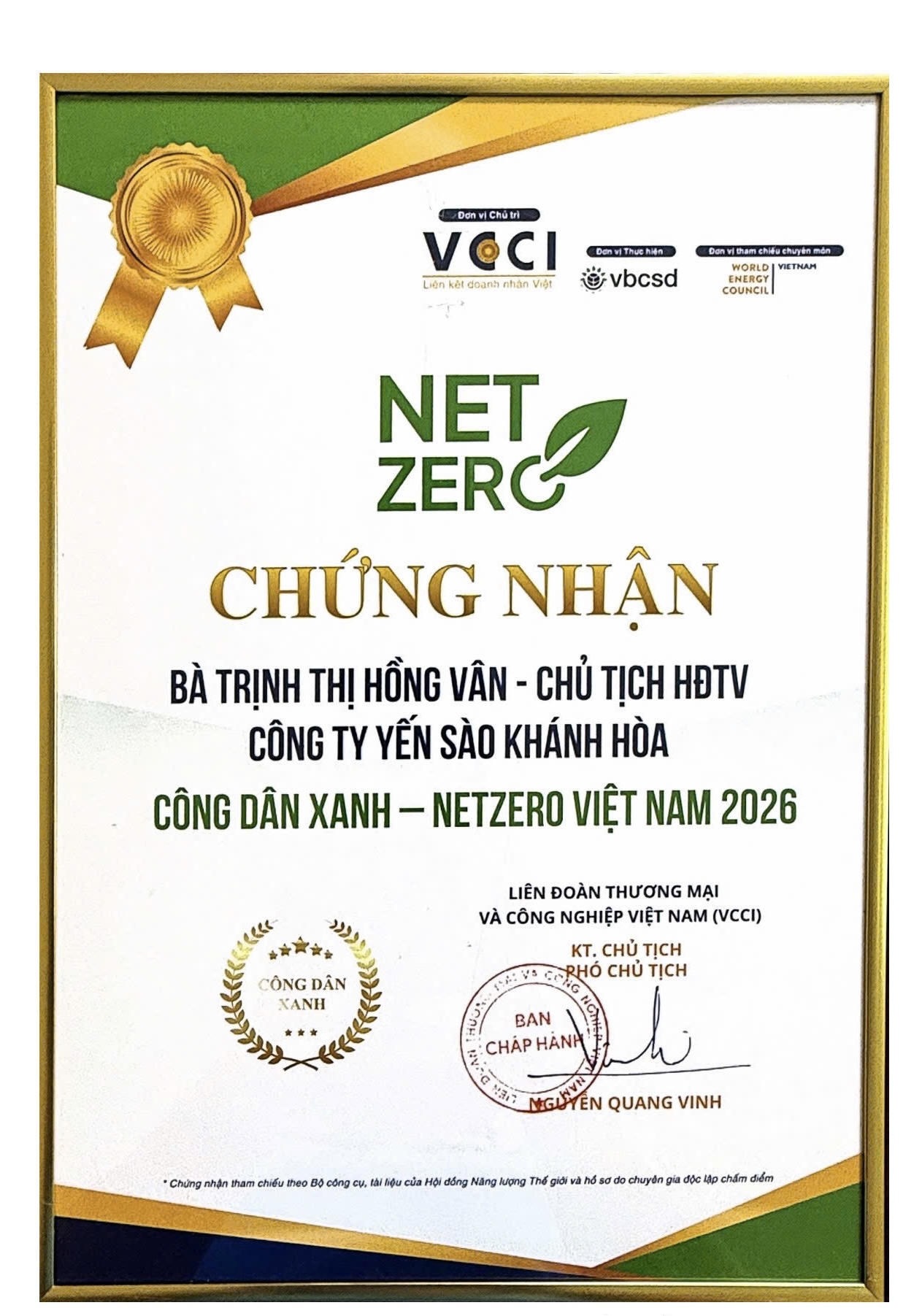 Yến sào Khánh Hòa được vinh danh là doanh nghiệp tiêu biểu về năng lượng môi trường xanh Việt Nam