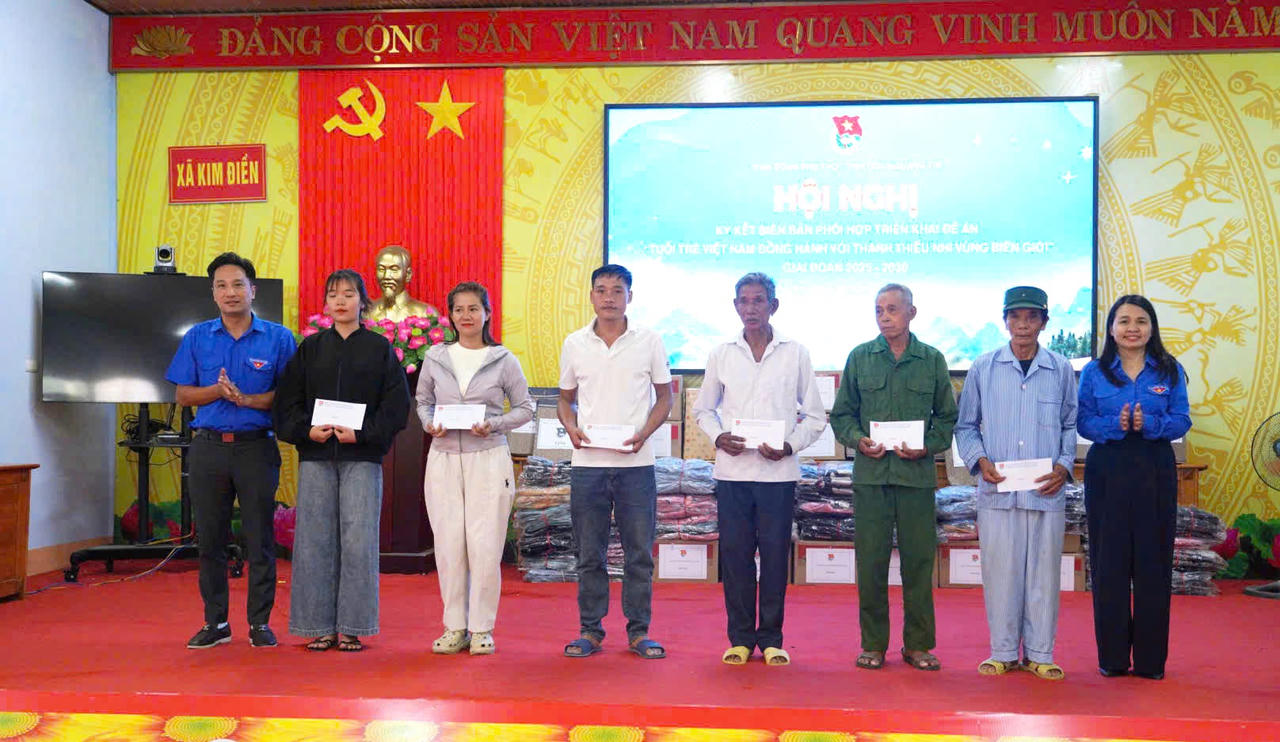 Tuổi trẻ Quảng Trị và Phú Thọ chung sức chăm lo thanh thiếu nhi vùng biên giới