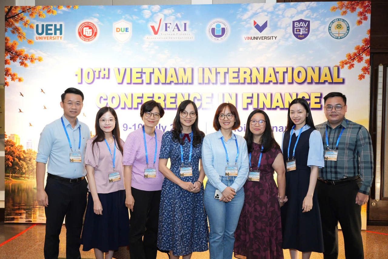 Ra mắt cuộc thi phân tích tình huống tài chính bằng tiếng Anh dành cho sinh viên