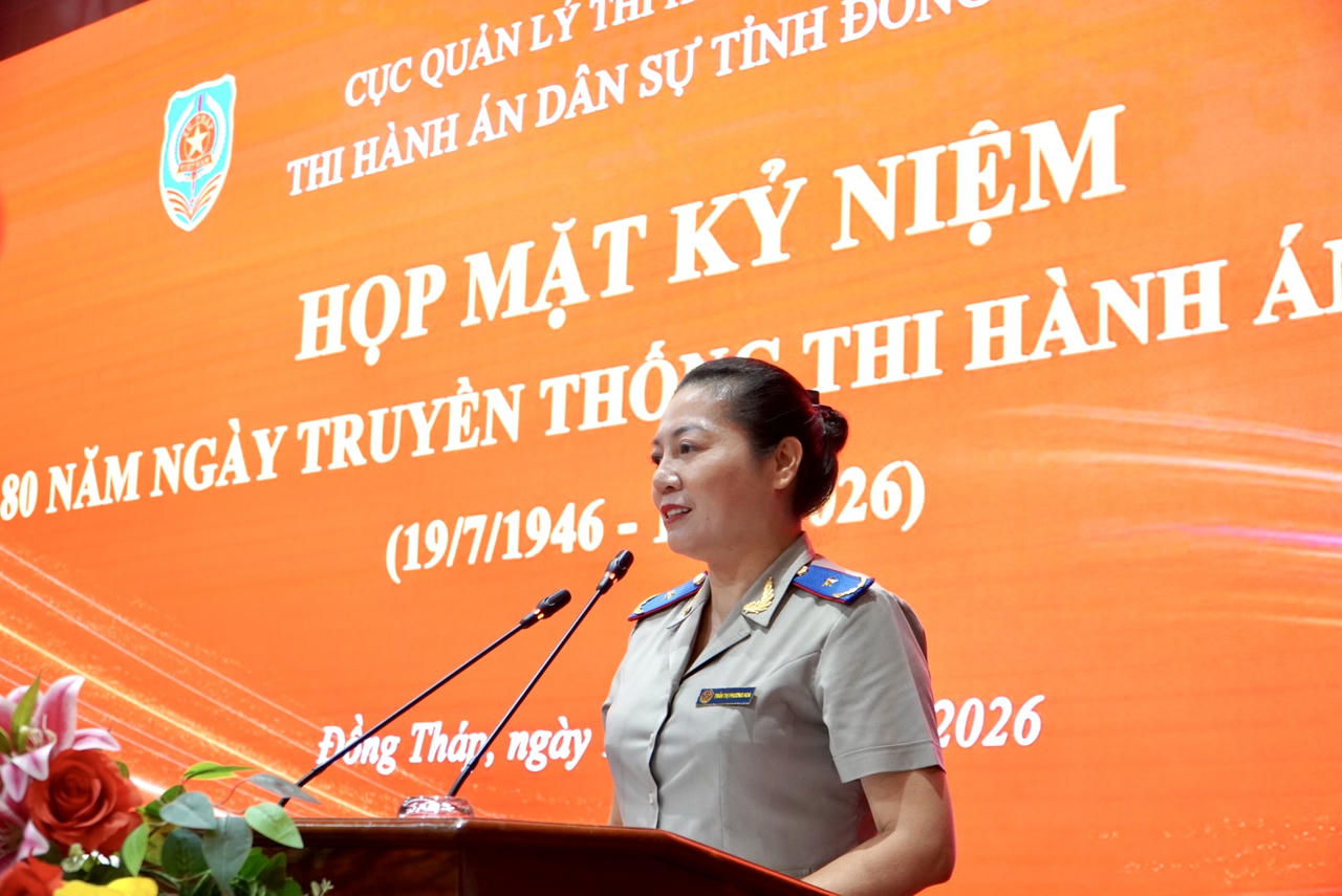 Bà Trần Thị Phương Hoa – Phó Cục trưởng Cục Quản lý THADS, Bộ Tư pháp