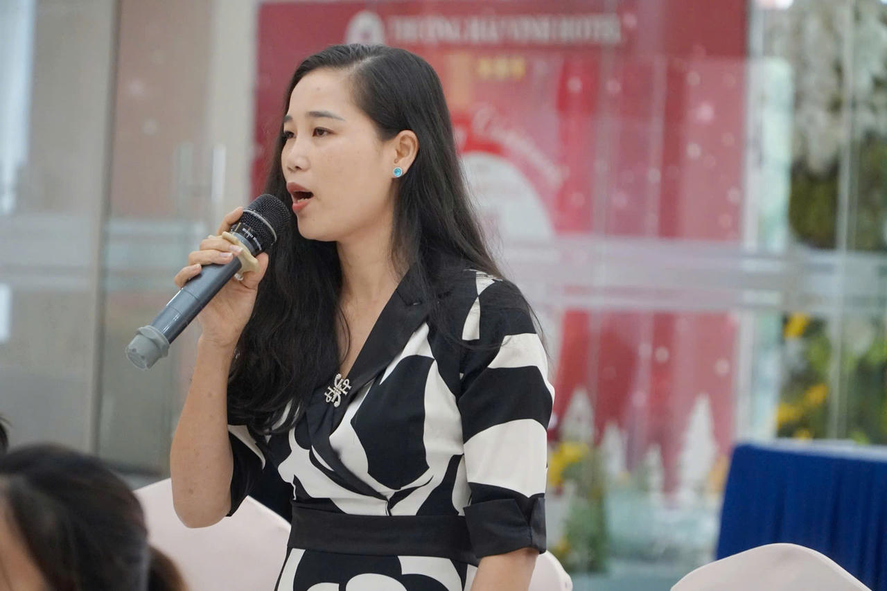 Các đại biểu nêu ý kiến tại Hội nghị.