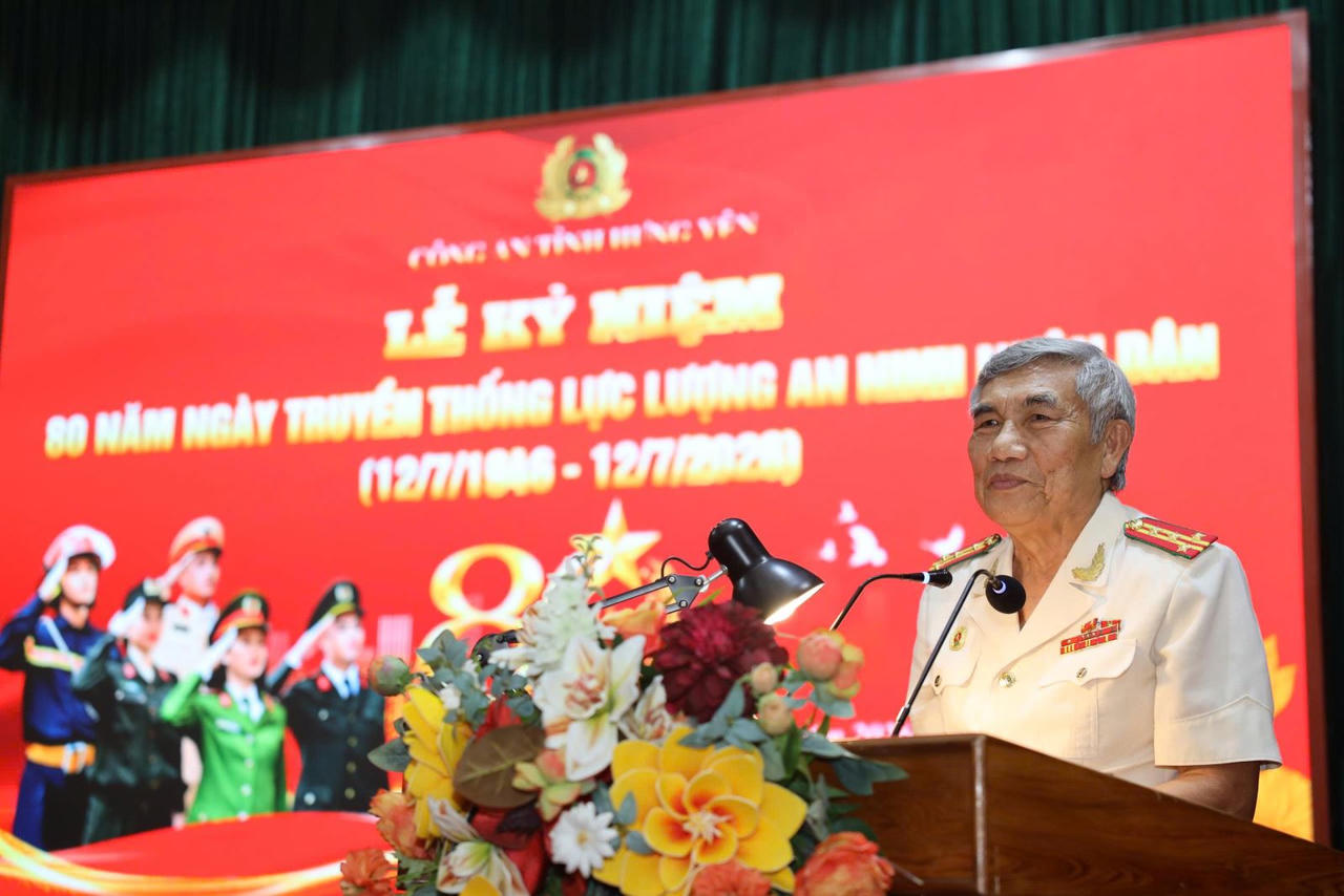Đại tá Nguyễn Văn Tranh - nguyên Phó Giám đốc Công an tỉnh phát biểu tại Lễ kỷ niệm.