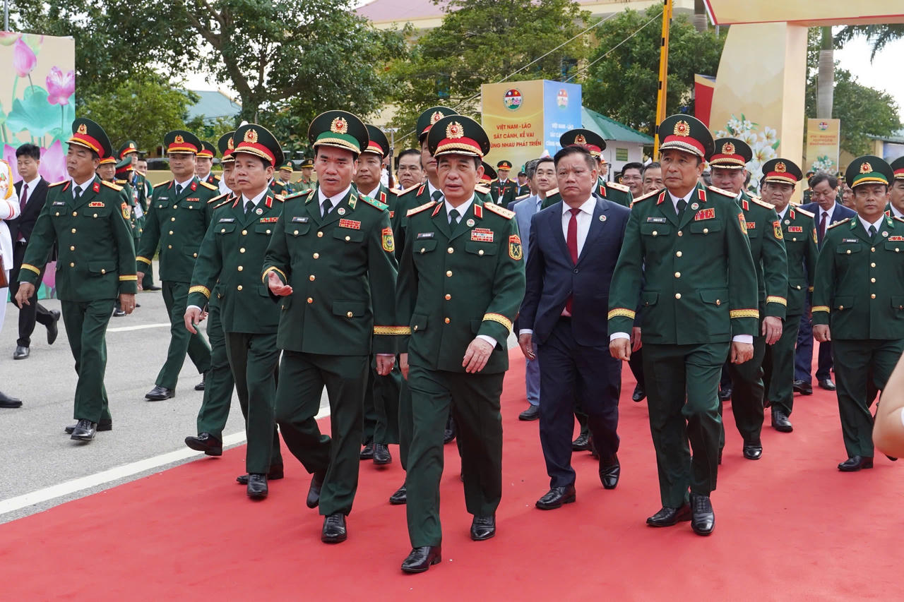 Giao lưu Hữu nghị Quốc phòng Biên giới: Thắt chặt tình hữu nghị 2 nước Việt Nam – Lào