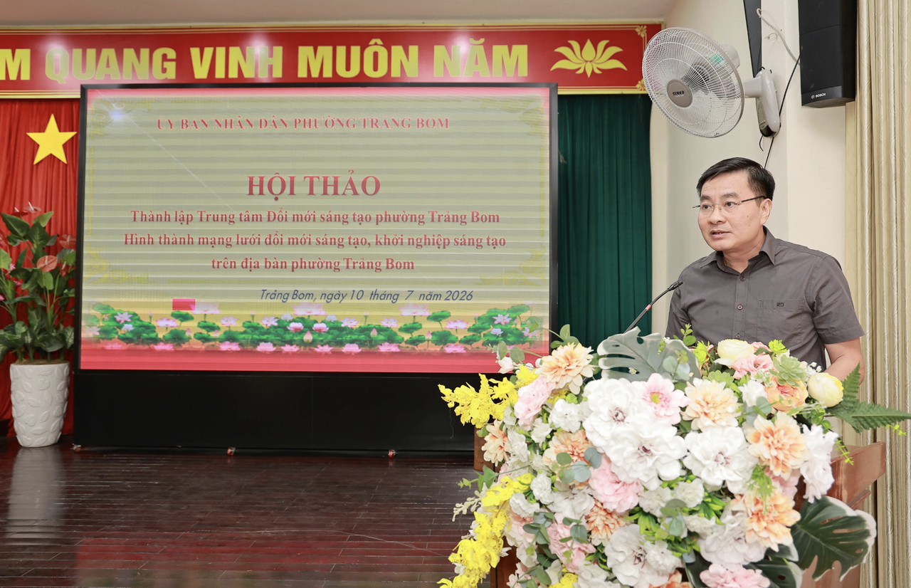 Ông Lê Ngọc Tiên - Chủ tịch UBND phường Trảng Bom phát biểu kết luận hội thảo.