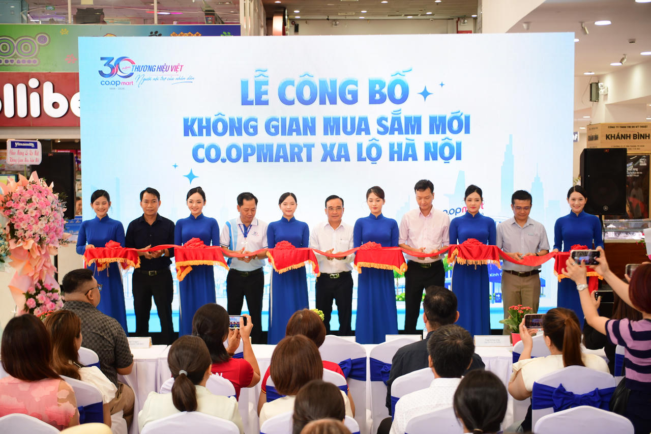 Khoảnh khắc công bố không gian mua sắm mới Co.opmart Xa Lộ Hà Nội – một trong những dấu ấn chào mừng 30 năm thương hiệu Co.opmart