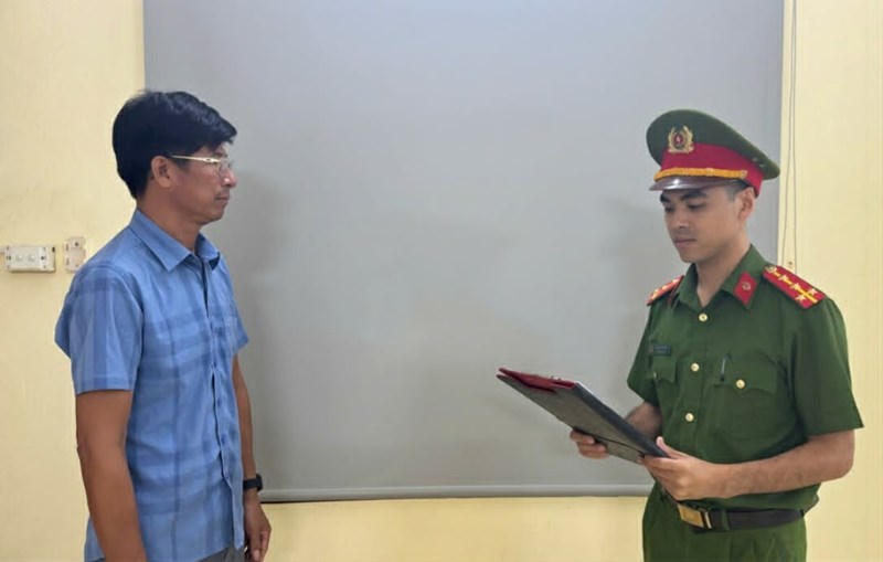 Khởi tố giám đốc một công ty đá mỹ nghệ vì gây ô nhiễm môi trường