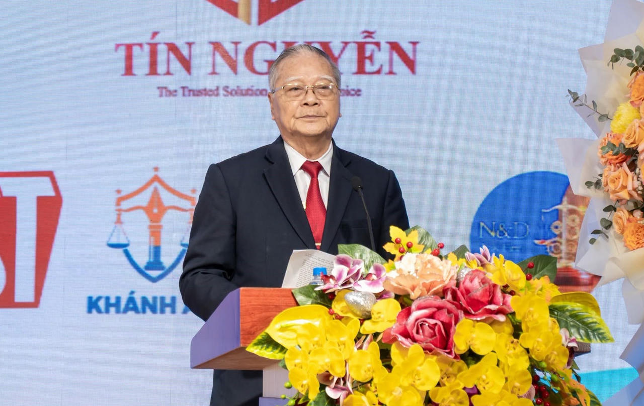 TS. Nguyễn Văn Quang – Hiệu trưởng Trường Đại học Nam Cần Thơ phát biểu tại Hội thảo.