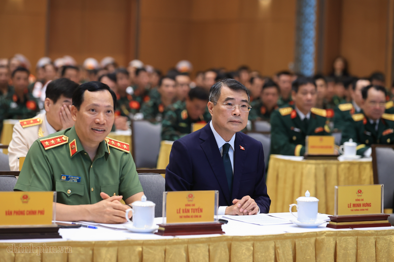 Thủ tướng Lê Minh Hưng: Xây dựng một Việt Nam tự cường nhưng nhân ái, bản lĩnh nhưng hòa hiếu, phát triển nhưng có trách nhiệm- Ảnh 3.