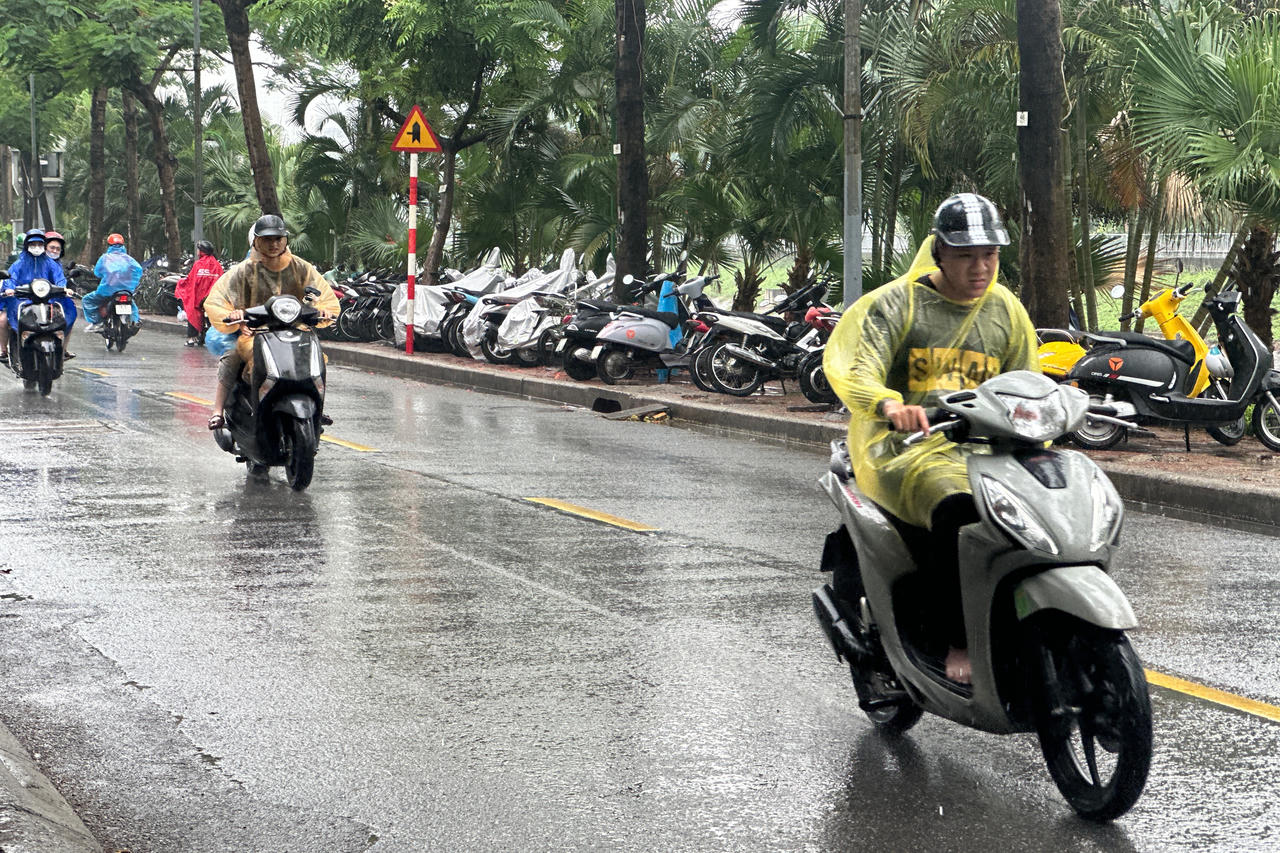 Thời tiết ngày 11/7: Bắc Bộ, Bắc Trung Bộ có mưa