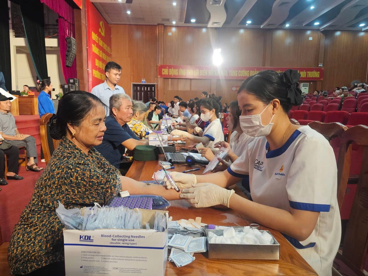 Hải Phòng hoàn thành thu nhận hơn 20.800 mẫu ADN thân nhân liệt sĩ