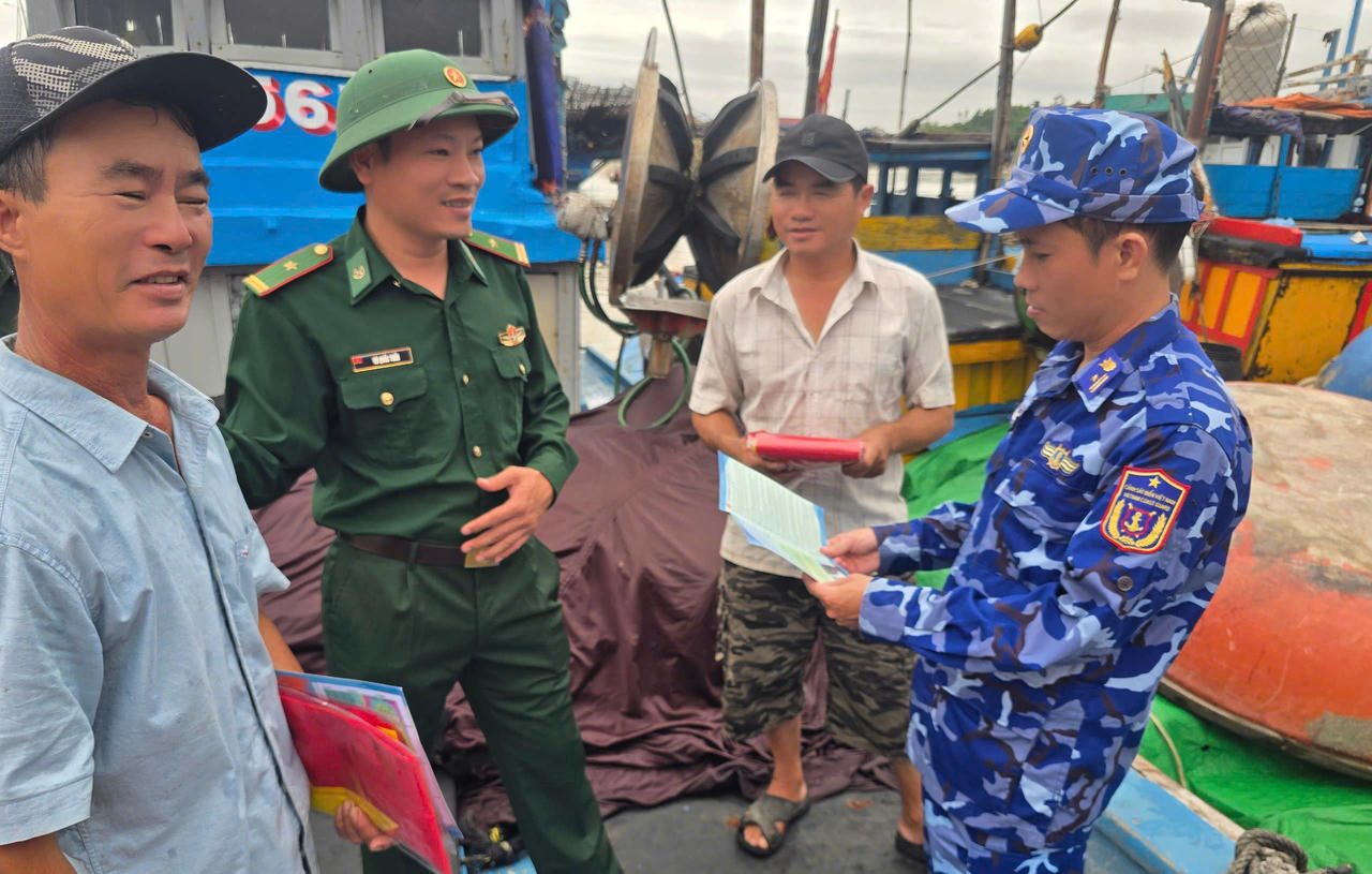 Quảng Ngãi tăng cường quản lý tàu cá nguy cơ cao vi phạm IUU