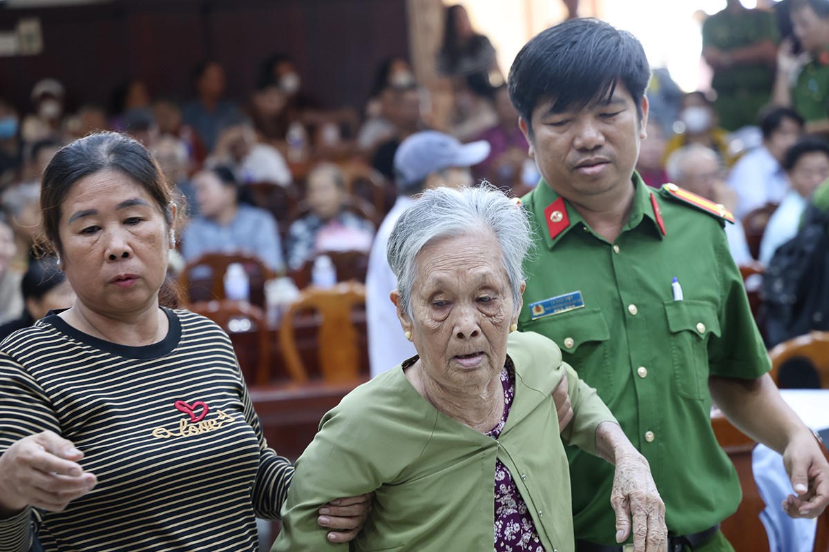 Công an An Giang đẩy nhanh tiến độ thu nhận mẫu ADN thân nhân liệt sĩ