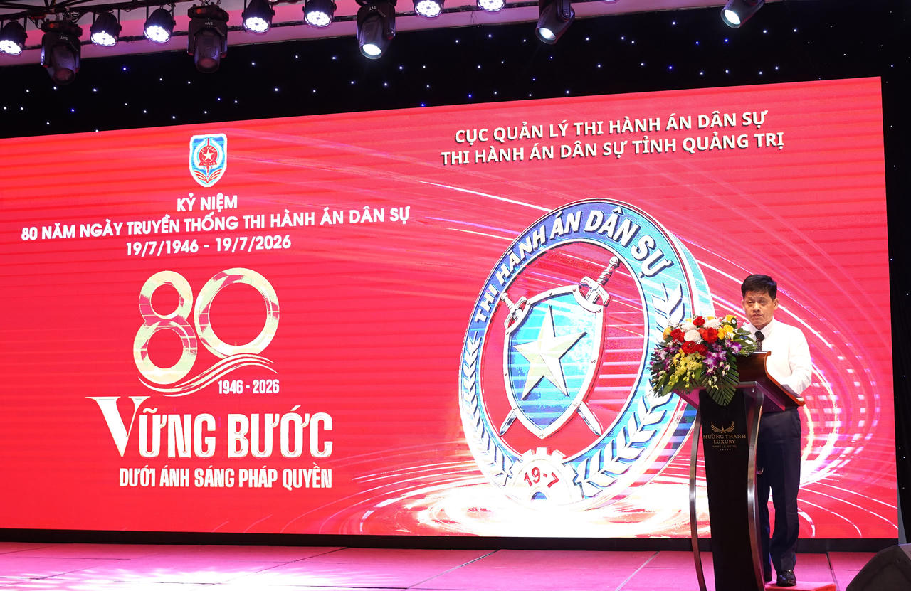 Phó Chủ tịch UBND tỉnh Quảng Trị Lê Văn Bảo phát biểu tại lễ kỷ niệm.