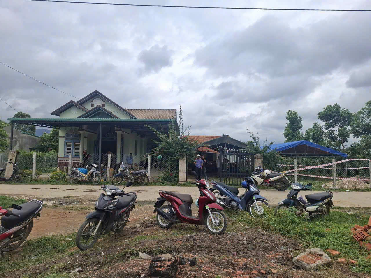 Gia Lai khuyến cáo về nguy cơ tai nạn do bom, đạn còn sót lại sau chiến tranh 