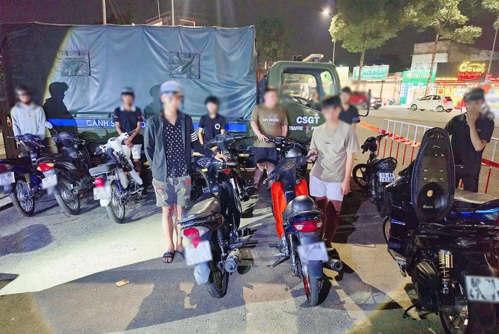 Lực lượng chức năng tăng cường xử lý nghiêm các hành vi vi phạm trật tự, an toàn giao thông.