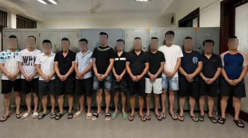 'Đánh sập' đường dây cá độ bóng đá giao dịch hơn 60 tỷ đồng 