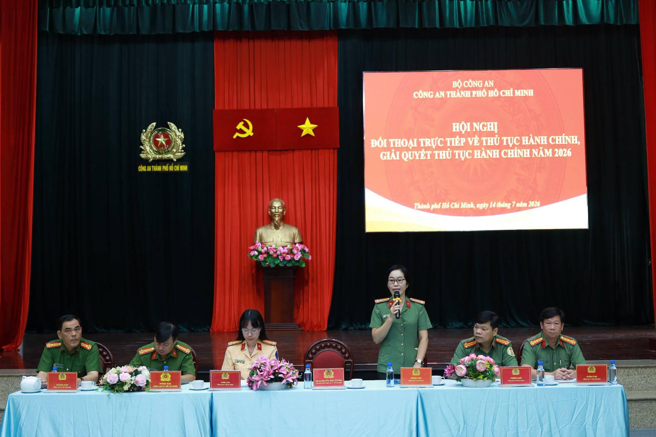 Công an TP Hồ Chí Minh tổ chức đối thoại trực tiếp về thủ tục hành chính