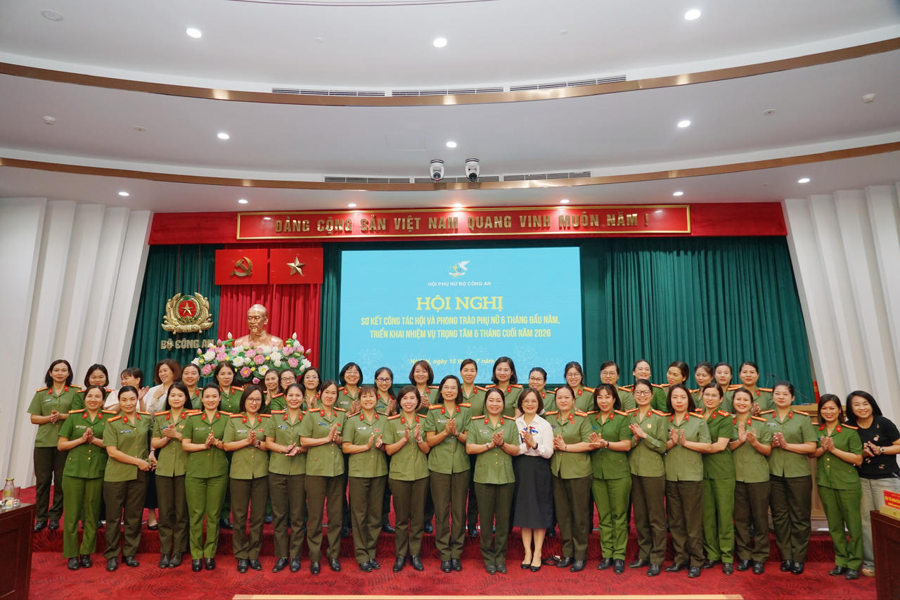 Phụ nữ CAND tạo dấu ấn với 5 chuyển biến nổi bật trong 6 tháng đầu năm 2026