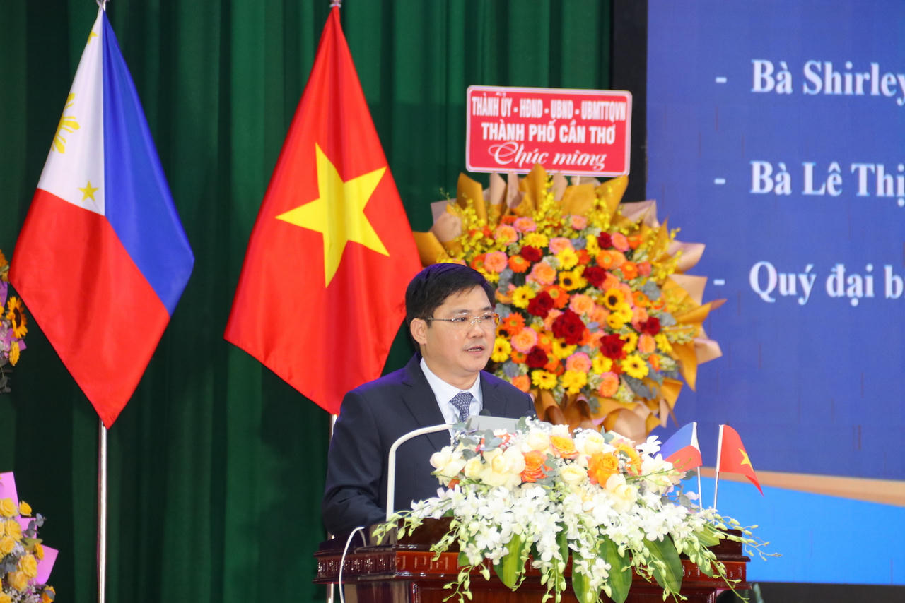 Ông Nguyễn Tuấn Anh – Phó Bí thư Thành ủy Cần Thơ phát biểu chào mừng