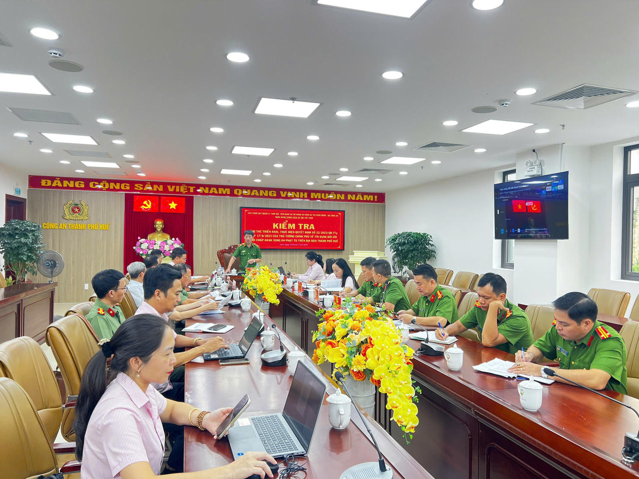 Tại TP Huế, đến ngày 30/6/2026, chương trình đã giải ngân gần 17,94 tỷ đồng cho 206 người chấp hành xong án phạt tù vay vốn. (Ảnh: Thùy Nhung).