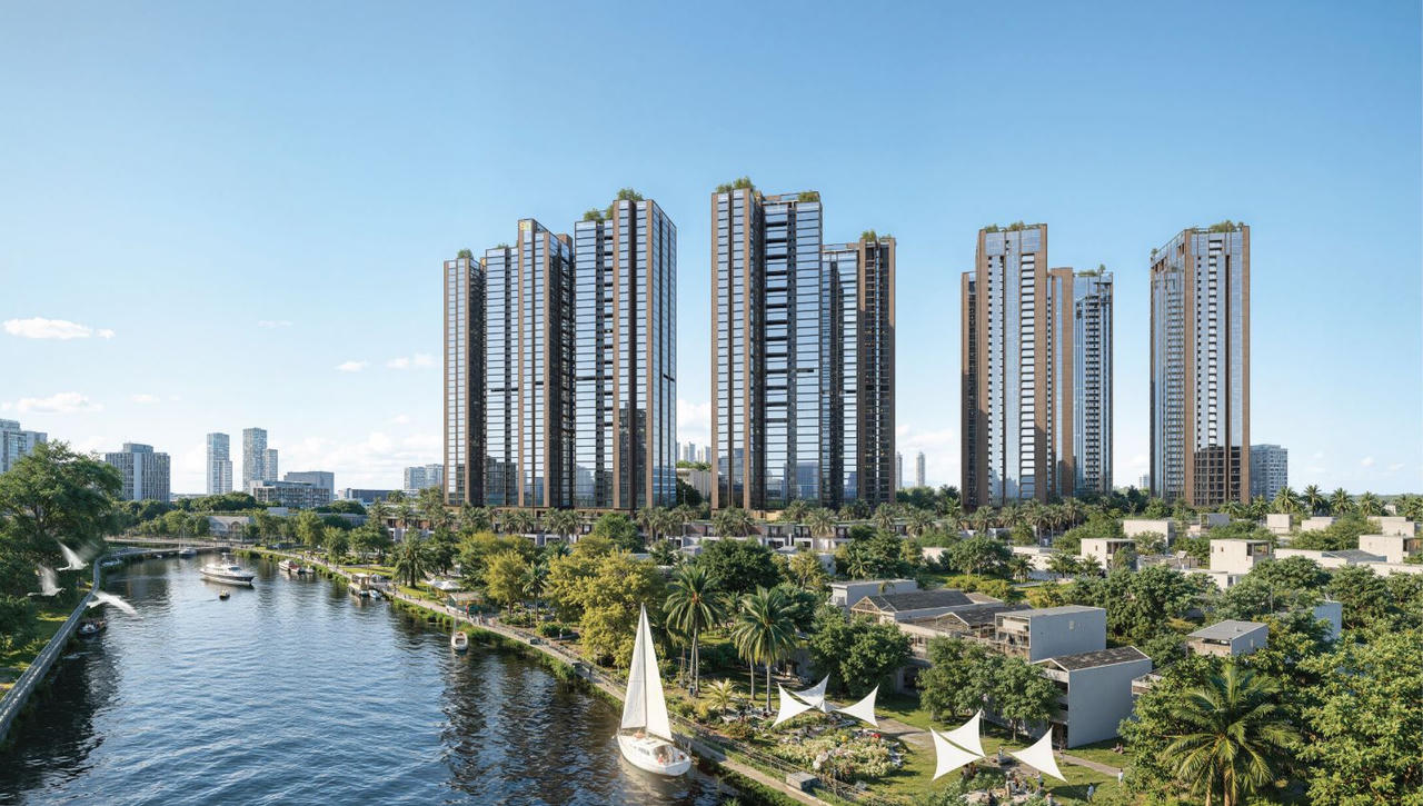 Sunshine Sky City tọa lạc ngay mặt tiền đường Phú Thuận, gần kề Phú Mỹ Hưng và dòng sông Cả Cấm.