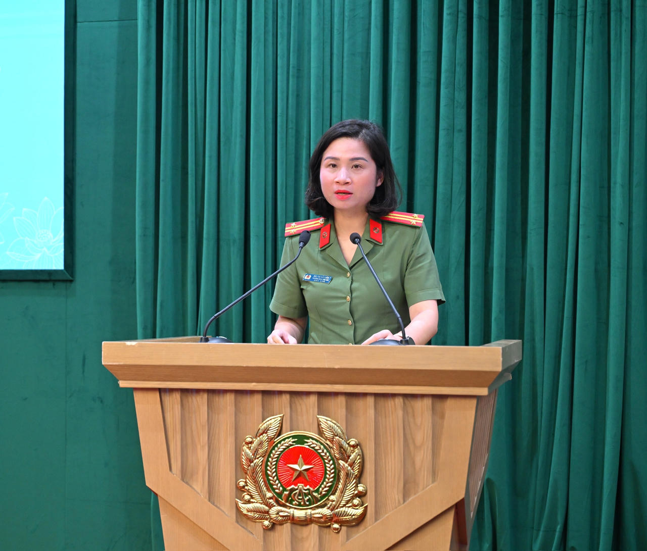 Phụ nữ CAND tạo dấu ấn với 5 chuyển biến nổi bật trong 6 tháng đầu năm 2026