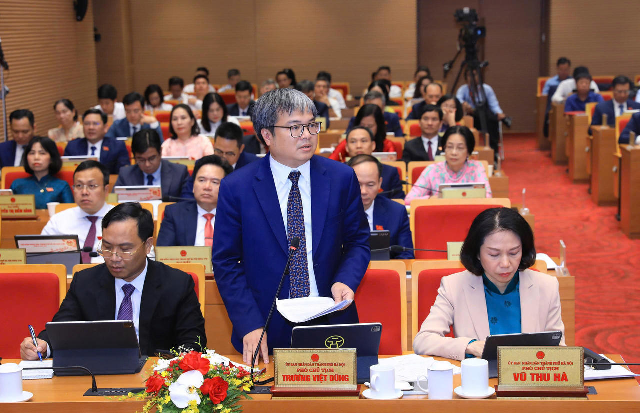 Hà Nội: Đổi mới phương thức đầu tư, vận hành, giải quyết căn bản tình trạng úng ngập 