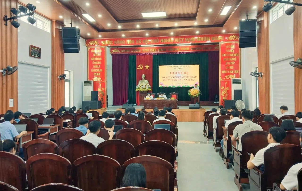 Hội nghị đã đưa ra nhiều giải pháp quan trọng, tạo động lực để ngành Tư pháp Hà Tĩnh hoàn thành thắng lợi nhiệm vụ 6 tháng cuối năm 2026