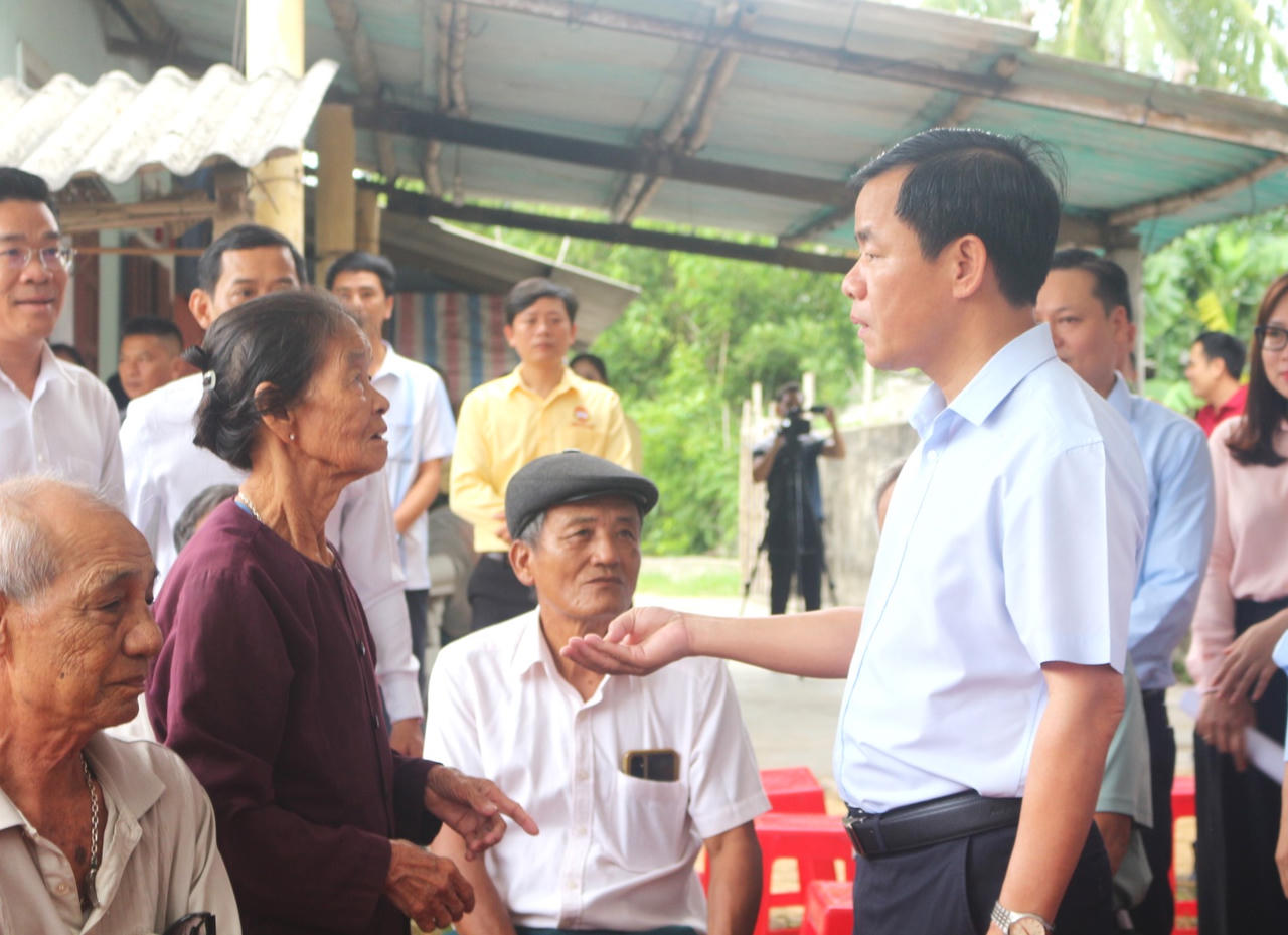 Quảng Trị đồng loạt khởi công nhà ở cho người có công và đối tượng chính sách