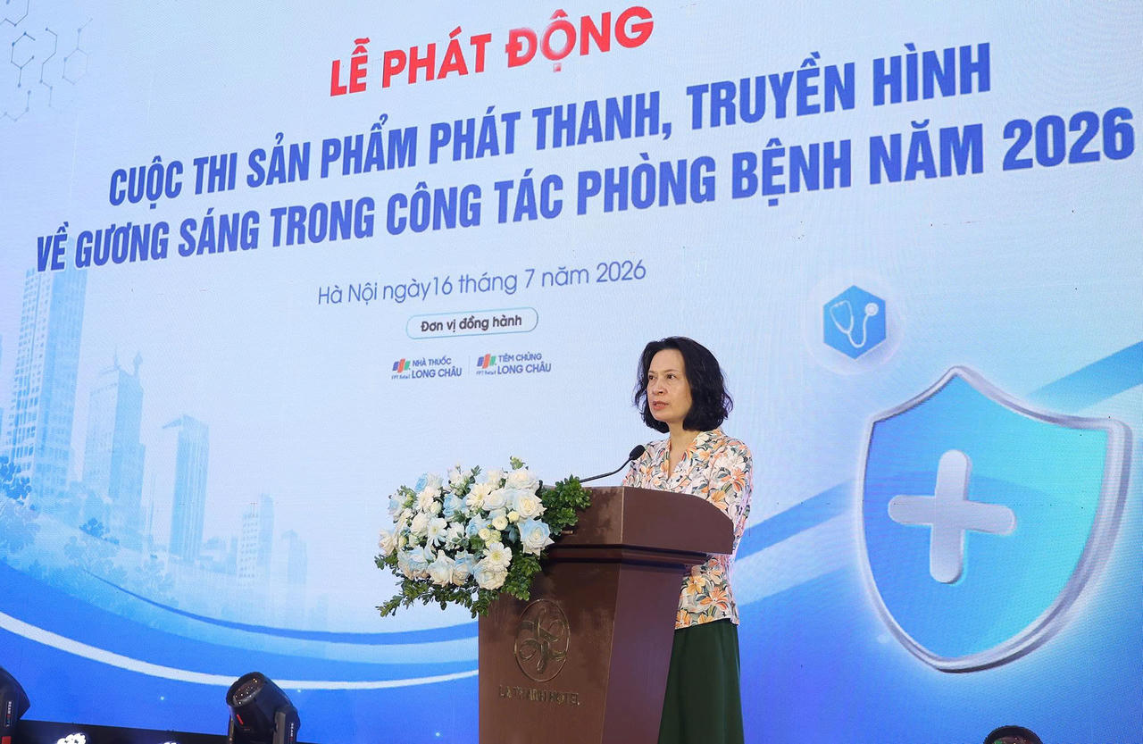 PGS.TS. Nguyễn Thị Liên Hương - Thứ trưởng Bộ Y tế phát biểu chỉ đạo tại Lễ phát động. (Ảnh trong bài: T5G)
