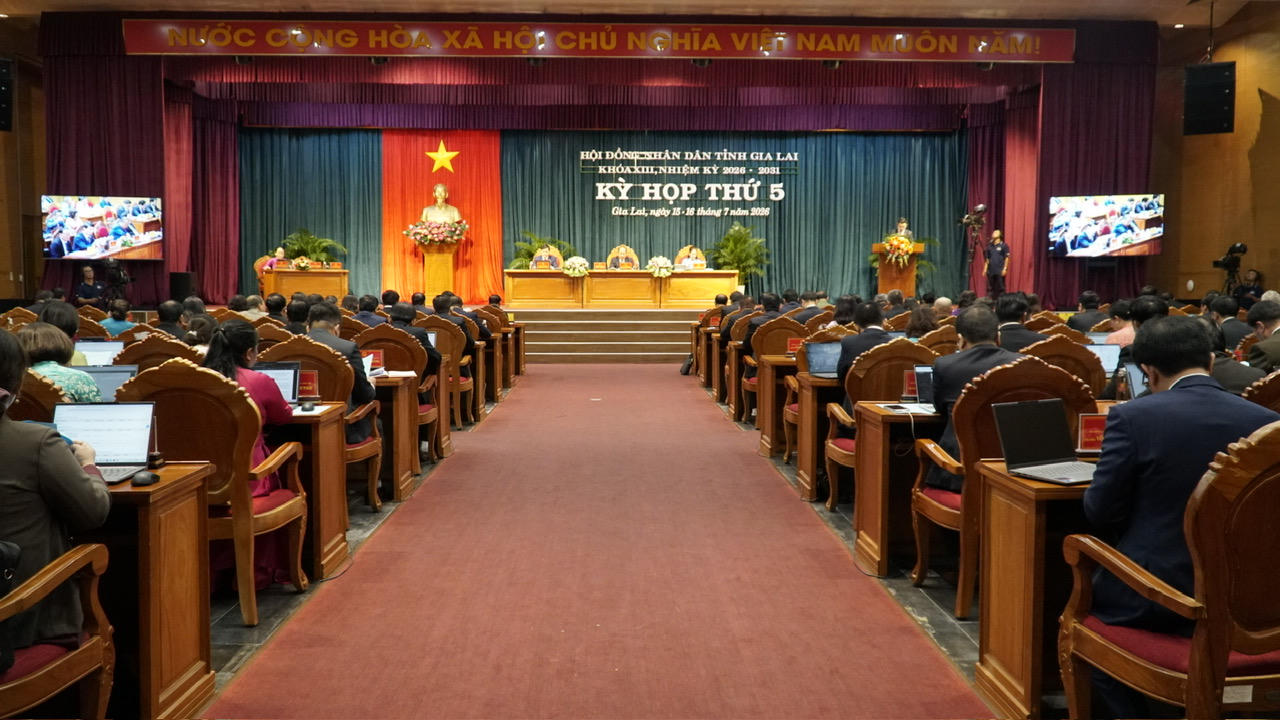 Quang cảnh Kỳ họp.