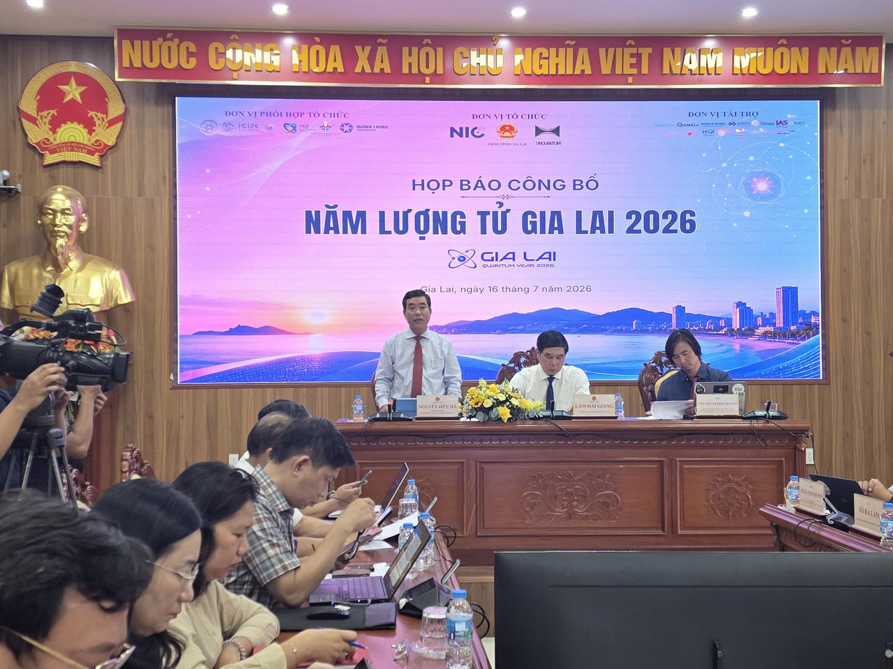 Lãnh đạo Sở Khoa học và Công nghệ thông tin về kế hoạch tổ chức Năm Lượng tử Gia Lai 2026.
