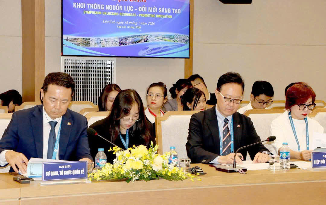 Các đại biểu tham dự (Ảnh: Nguyễn Hải)