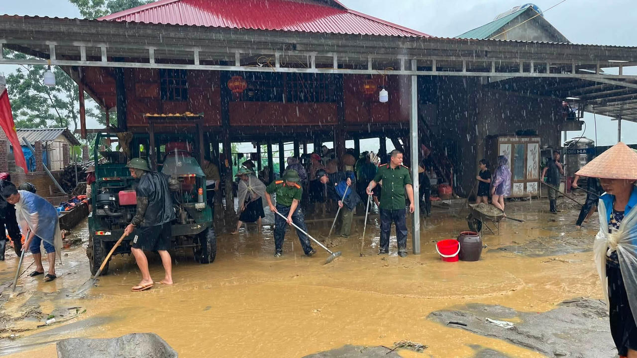 Lào Cai: Khẩn trương khắc phục hậu quả mưa lớn tại xã Minh Lương