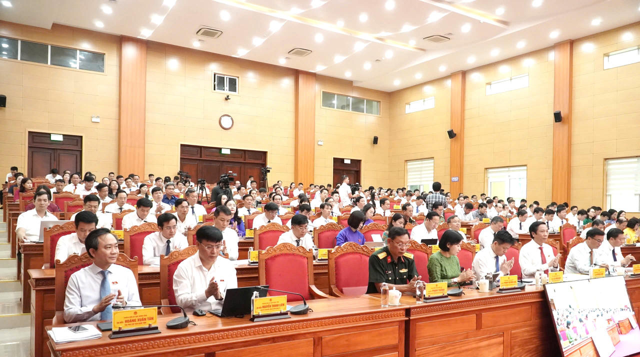 Quảng Trị quyết tháo gỡ điểm nghẽn, khơi thông nguồn lực để đạt mục tiêu tăng trưởng 10,6%