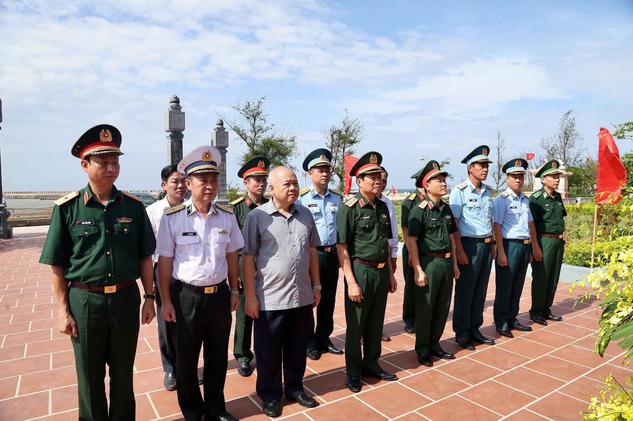 Đại tướng Nguyễn Tân Cương: Xây dựng Bạch Long Vĩ thành 'pháo đài' bảo vệ chủ quyền biển, đảo