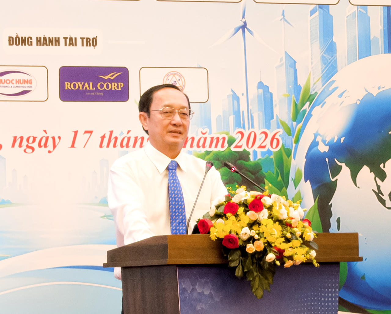 PGS.TS. Huỳnh Thành Đạt cho rằng, năng lượng đang trở thành “hạ tầng của hạ tầng”. Ảnh TG