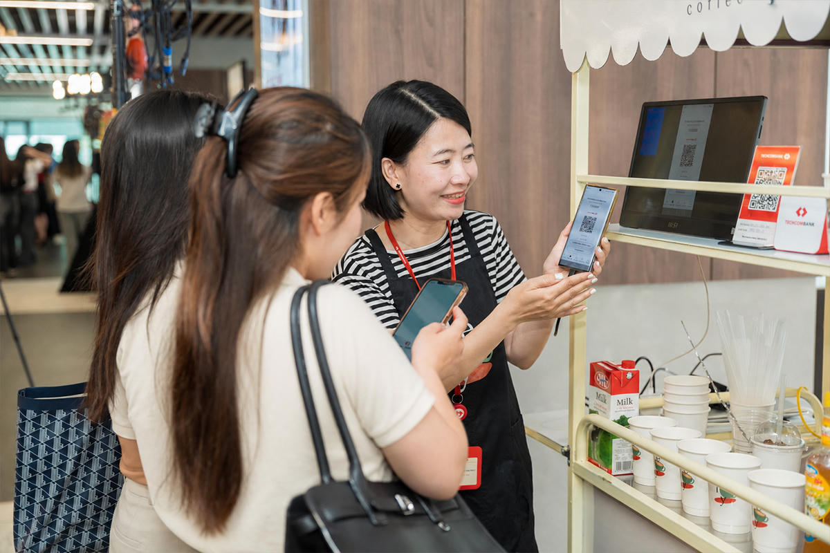 Techcombank biến các sự kiện văn hóa – giải trí - thể thao thành động lực tăng trưởng cho hàng triệu hộ kinh doanh