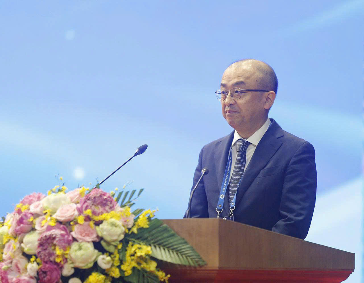 Đại diện nhà đầu tư trao đổi, chia sẻ về tiềm năng, cơ hội hợp tác, đầu tư và môi trường đầu tư, kinh doanh tại tỉnh Lào Cai. (Ảnh: Nguyễn Hải)