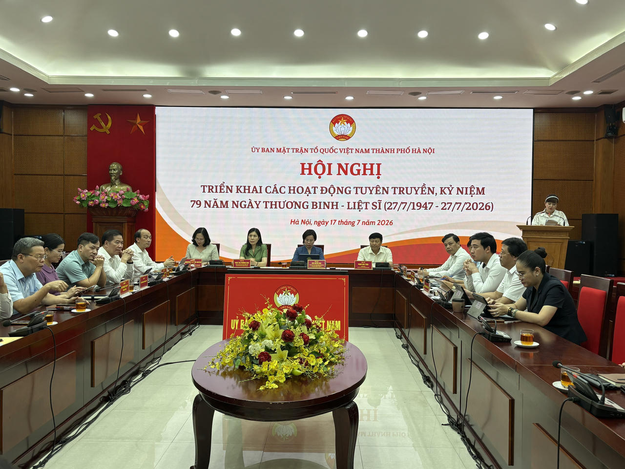 Hà Nội: Tặng gần 58.000 suất quà cho người có công dịp kỷ niệm 79 năm Ngày Thương binh - Liệt sĩ