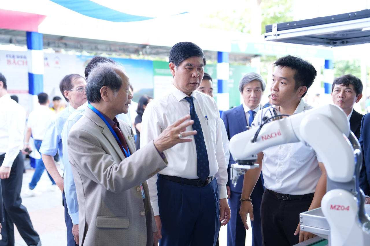 Các đại biểu tại VCCA (Ảnh: MST)