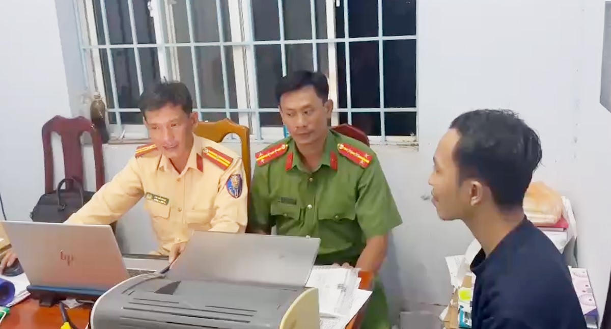 Phát hiện, tạm giữ nhiều xe mô tô, xe gắn máy độ, chế tại An Giang