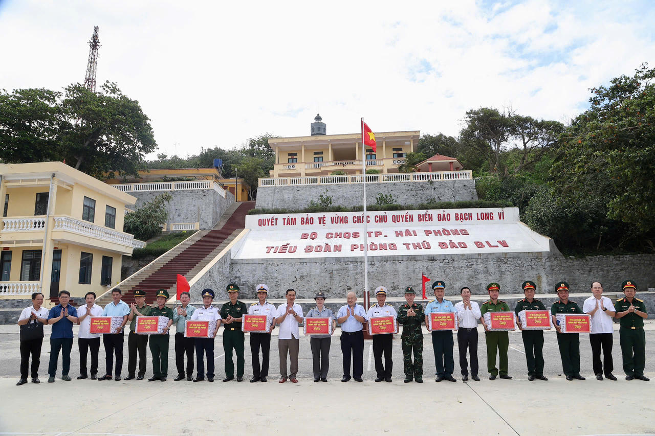 Chủ tịch UBND TP Hải Phòng chỉ đạo tháo gỡ điểm nghẽn phát triển Đặc khu Bạch Long Vĩ
