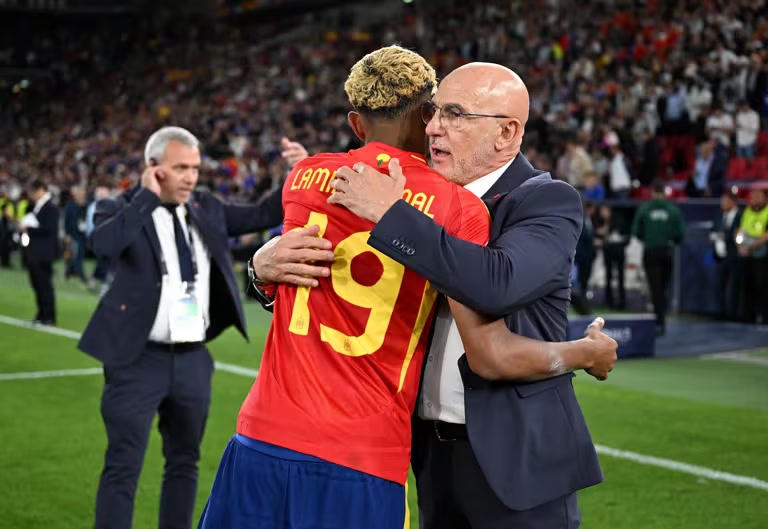 HLV De la Fuente: Bộ não của La Roja