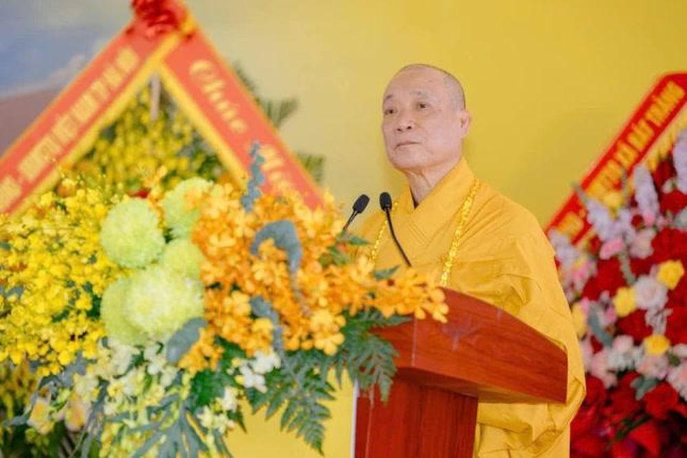 Hòa thượng Thích Bảo Nghiêm phát biểu khai mạc (Ảnh: Giác Ngộ online).