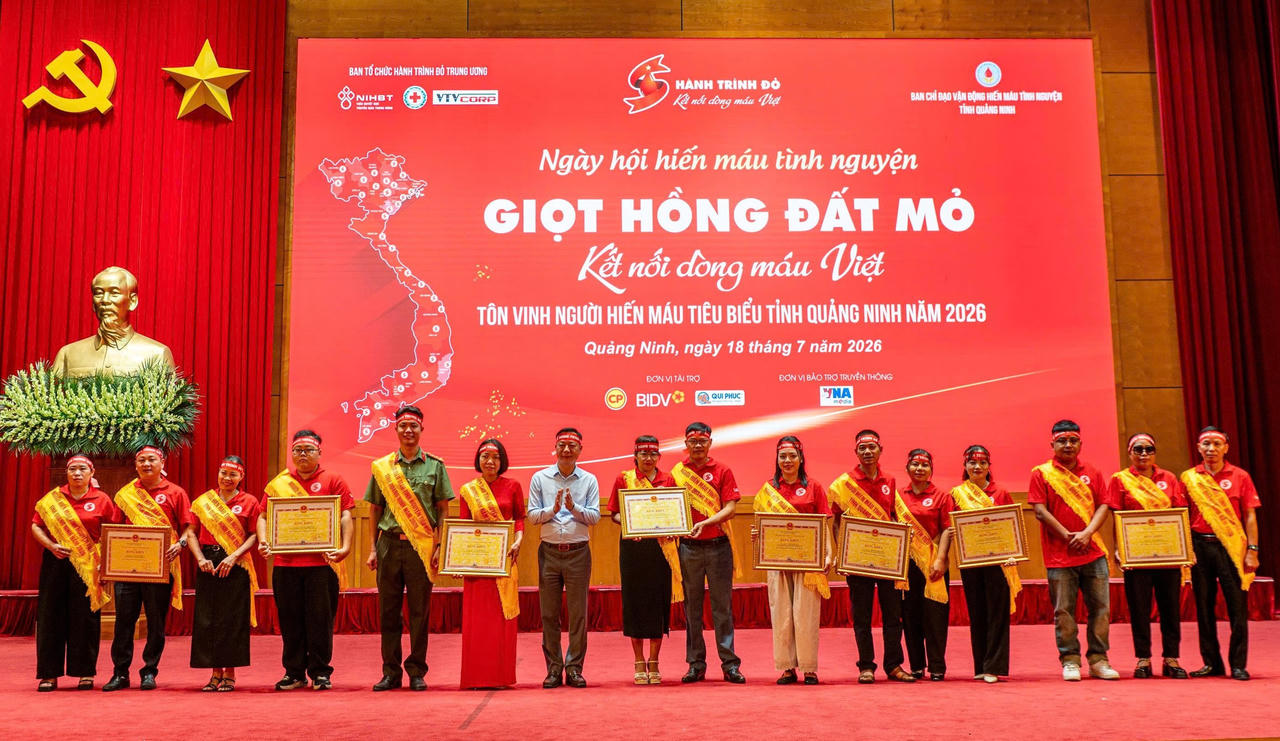 Quảng Ninh khai mạc Hành trình Đỏ 2026, thu 883 đơn vị máu
